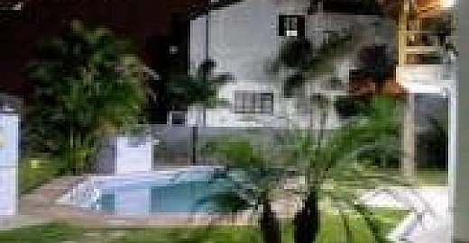 ALUGA-SE CASA EM CONDOMINIO NA CIDADE DE ARUJ... Casa em Condomínio